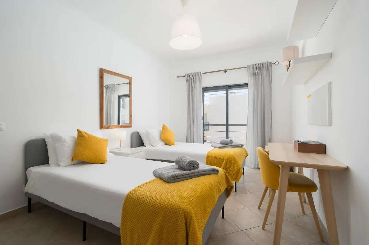 Meia Praia 106 By Destination Algarve Lagos